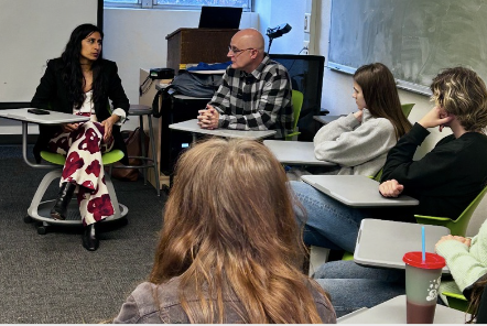 Mark talking with students at the University of Oregon Class of 2025